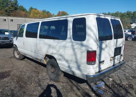 2008 Ford E-350 Super Duty Xl/Xlt z USA, uszkodzony, nr VIN 1FBSS31L98DB36794